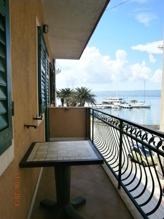 Villa Miranda - Croazia Omis Ruang foto